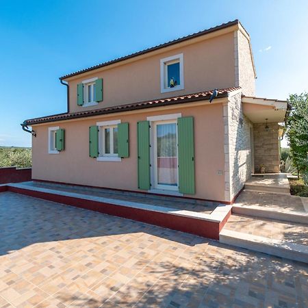 Villa Nona Marija Sveti Lovreč Pazenatički Екстериор снимка