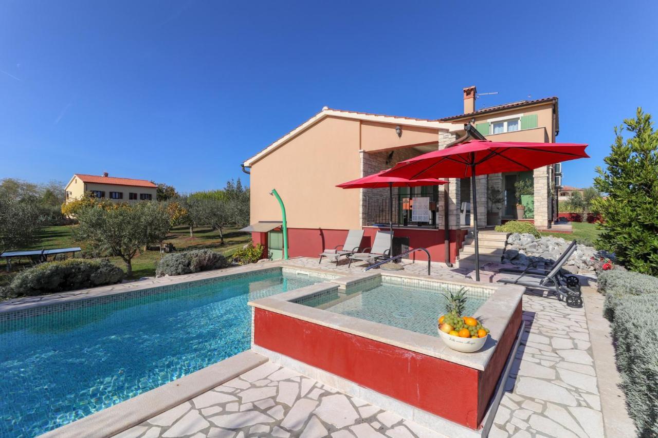 Villa Nona Marija Sveti Lovreč Pazenatički Екстериор снимка