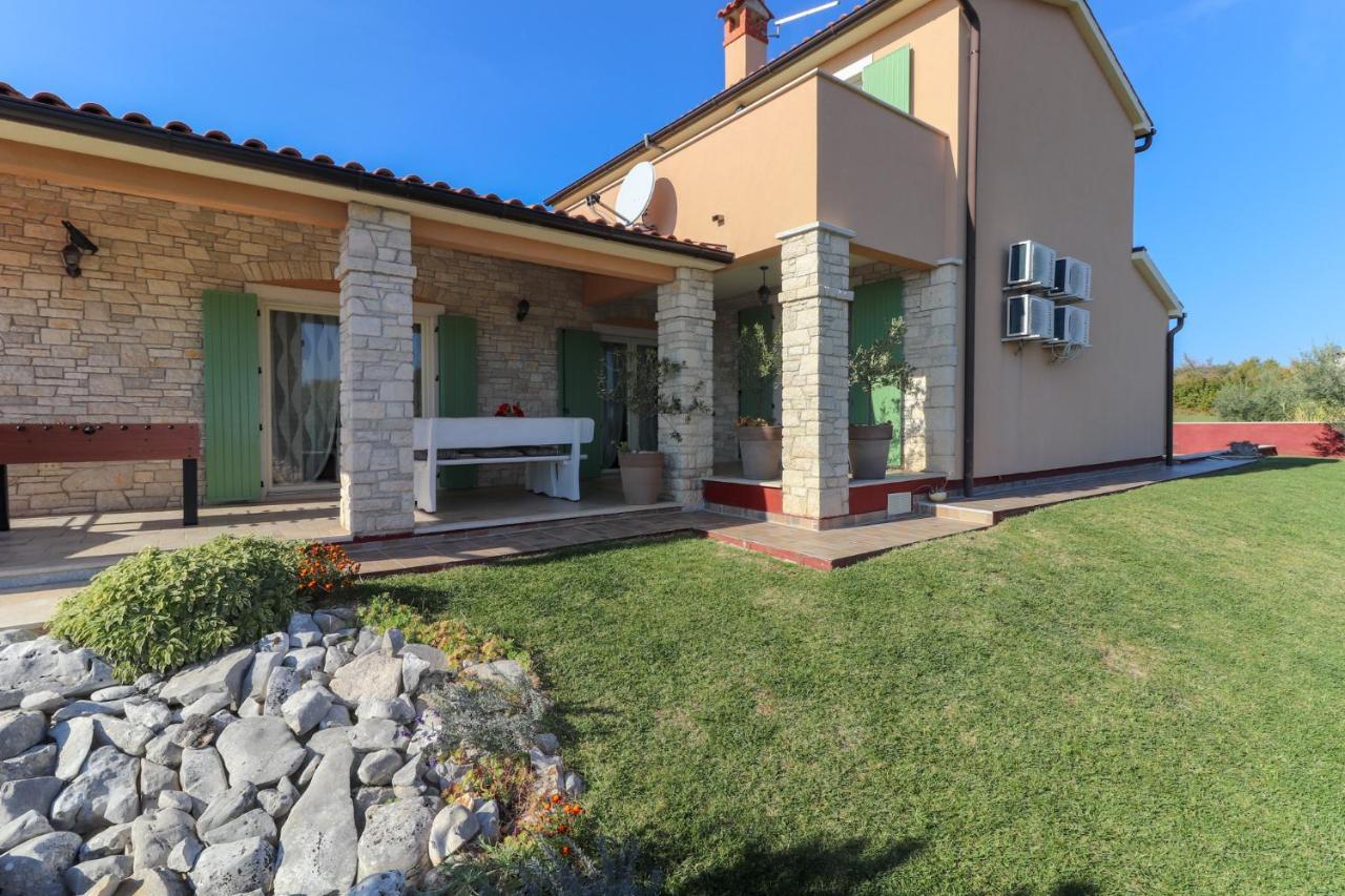 Villa Nona Marija Sveti Lovreč Pazenatički Екстериор снимка