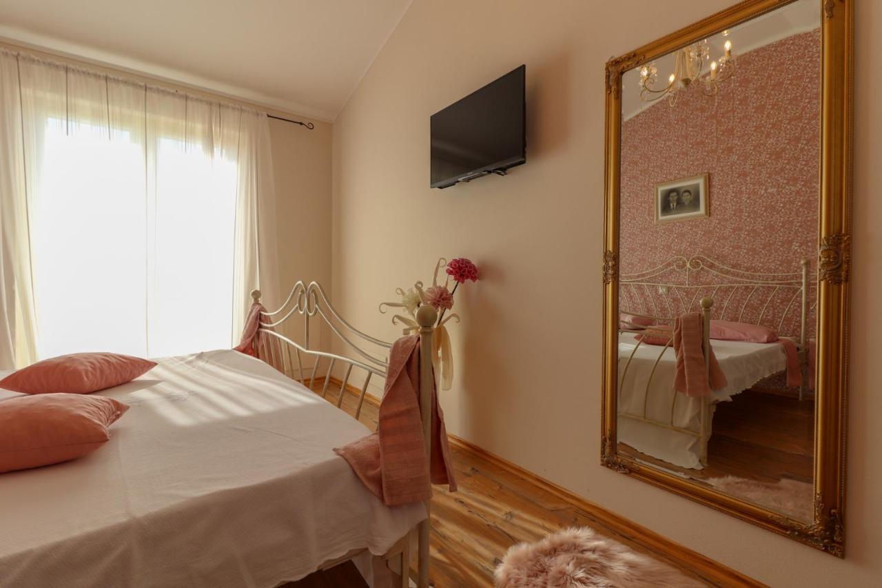 Villa Nona Marija Sveti Lovreč Pazenatički Екстериор снимка