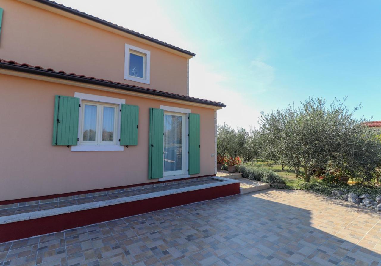 Villa Nona Marija Sveti Lovreč Pazenatički Екстериор снимка