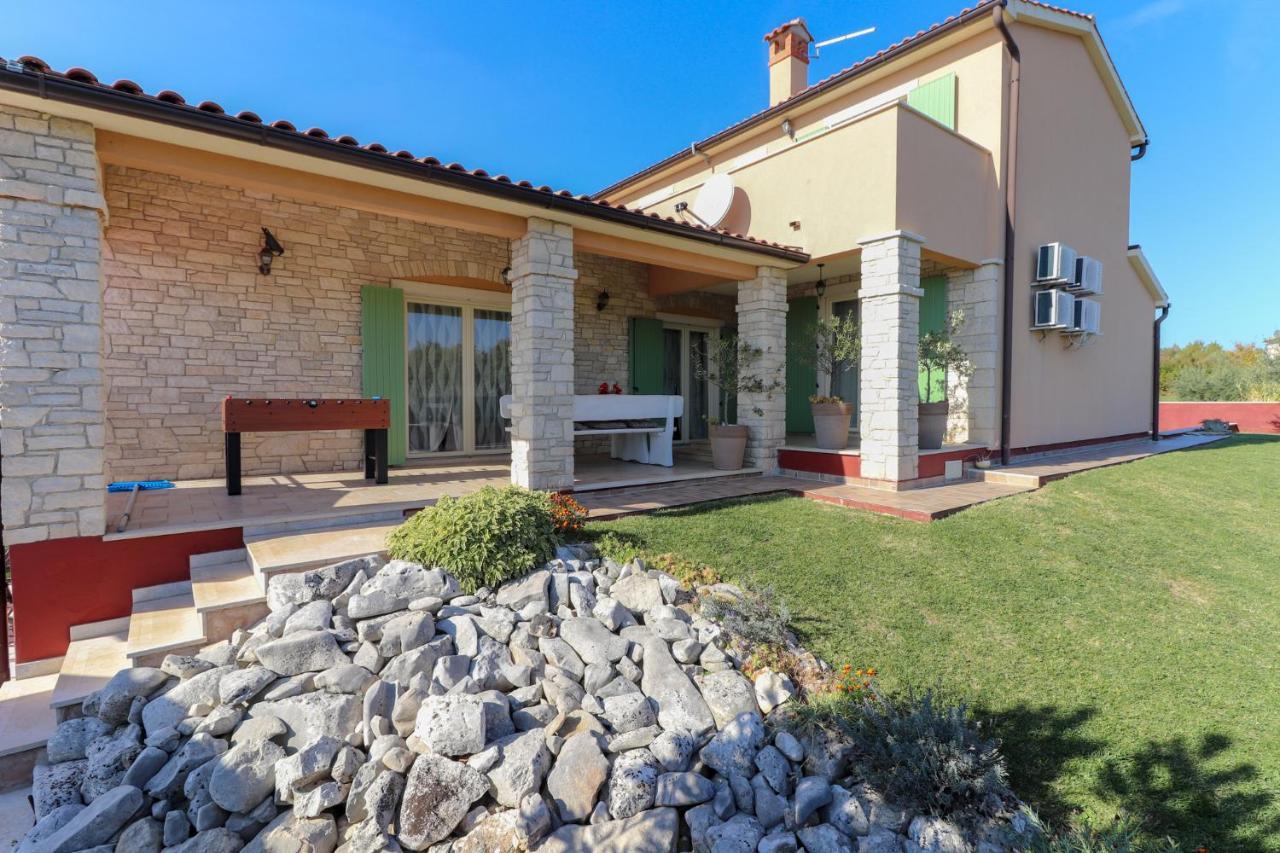 Villa Nona Marija Sveti Lovreč Pazenatički Екстериор снимка