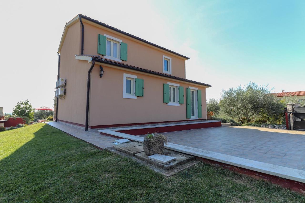 Villa Nona Marija Sveti Lovreč Pazenatički Екстериор снимка